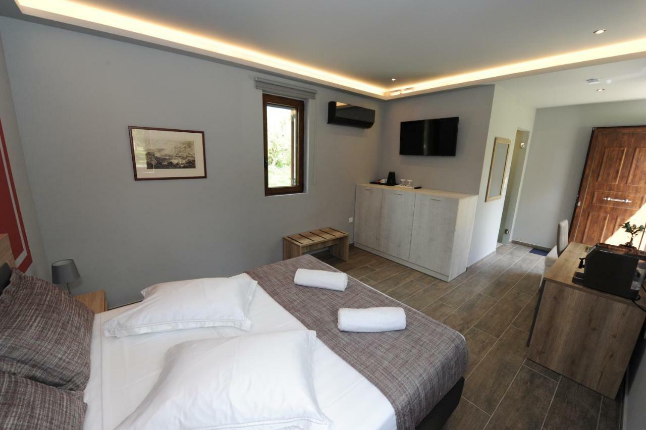Camping & Bungalows Castle View Mystras Eksteriør billede
