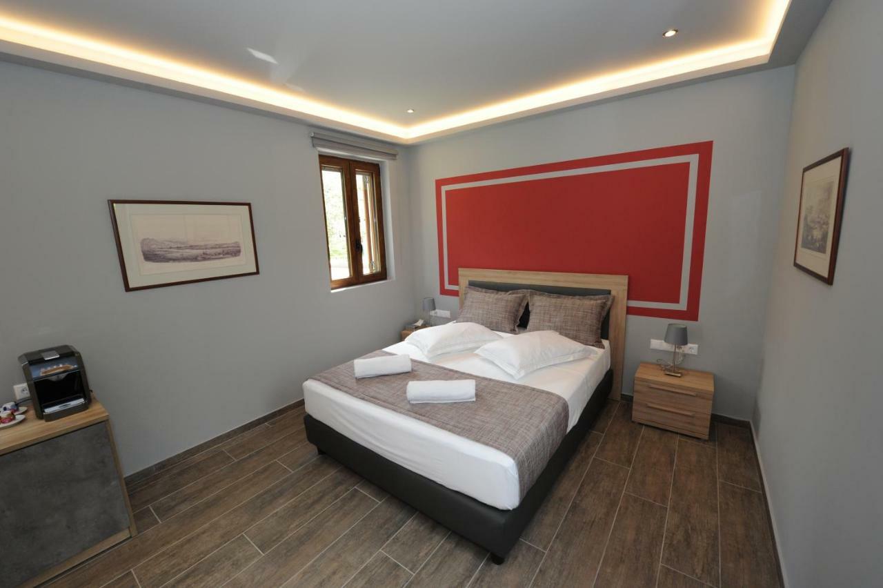 Camping & Bungalows Castle View Mystras Eksteriør billede